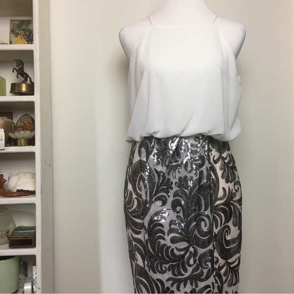 TFNC Midi Dress With Sequin Leaf Wrap US 8 - Picture 2 of 9